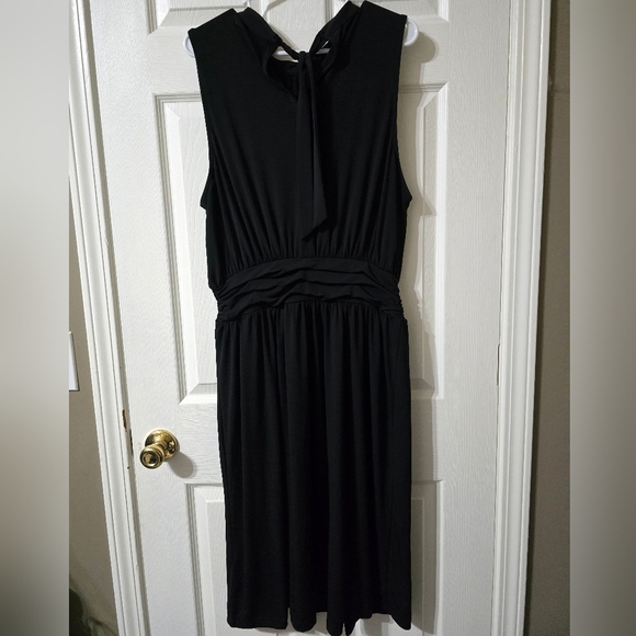 Leota Aria Midi Dress in Black, Drop Ruched Waist, Stretchy Jersey Knit, EUC! - Picture 7 of 12